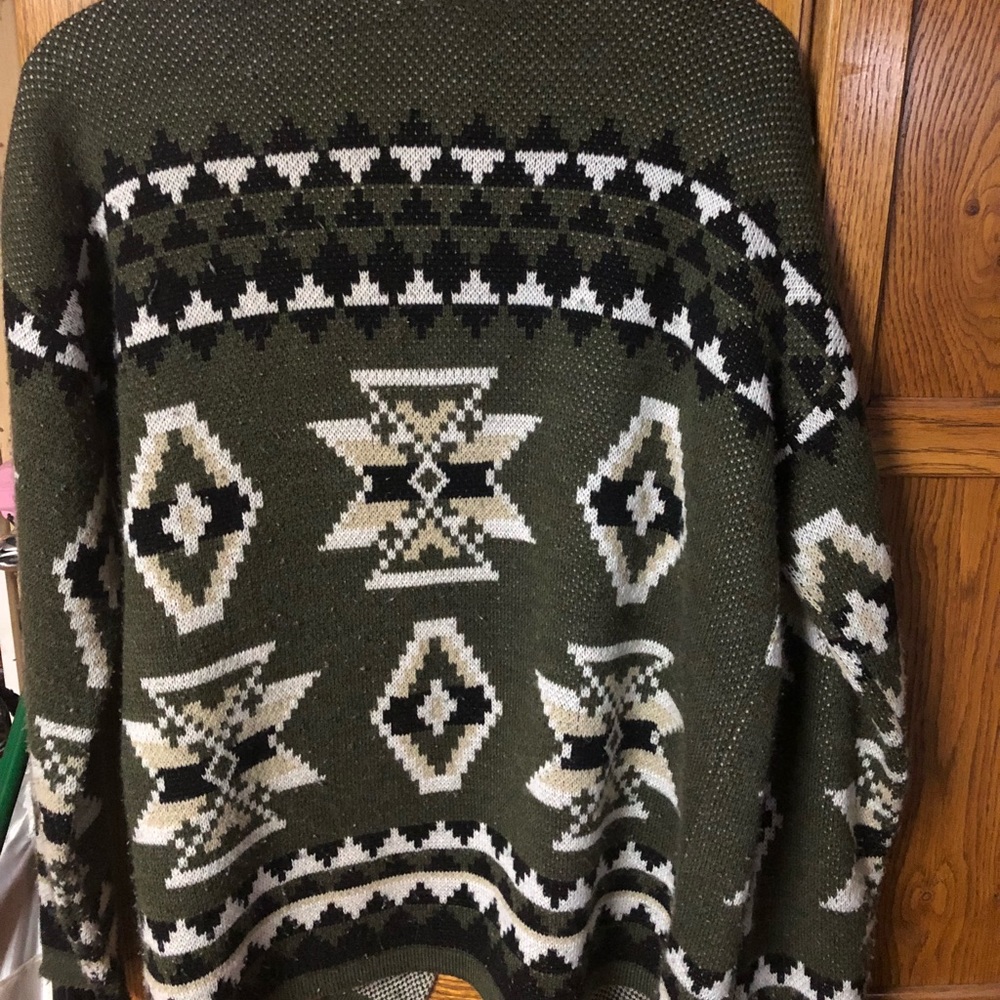 Patterned cardigan